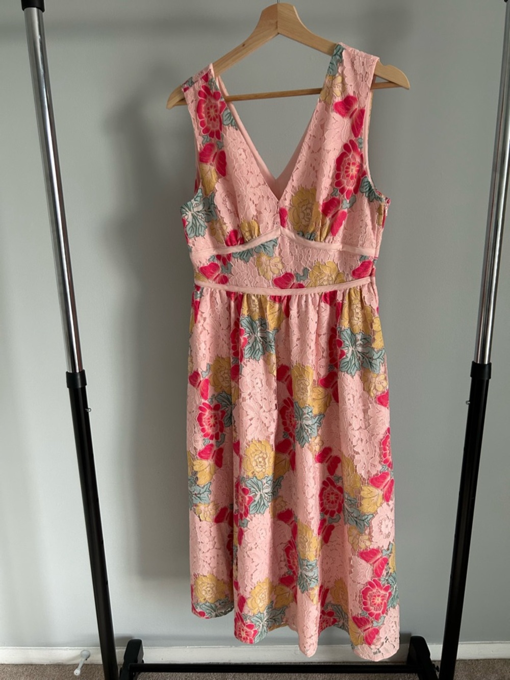 NSR Pink Lace Dress with Floral Embroidery